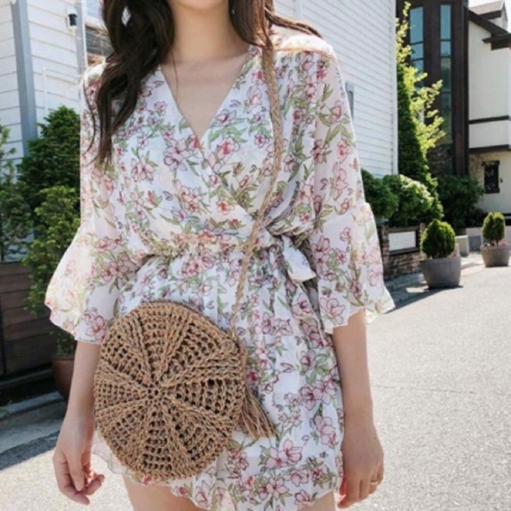 Round Woven Tassel Tan Straw Crossbody Bag